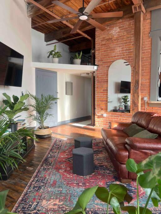 420 Friendly Canada Bridge View Loft Downtown Free Parking Detroit Exterior photo