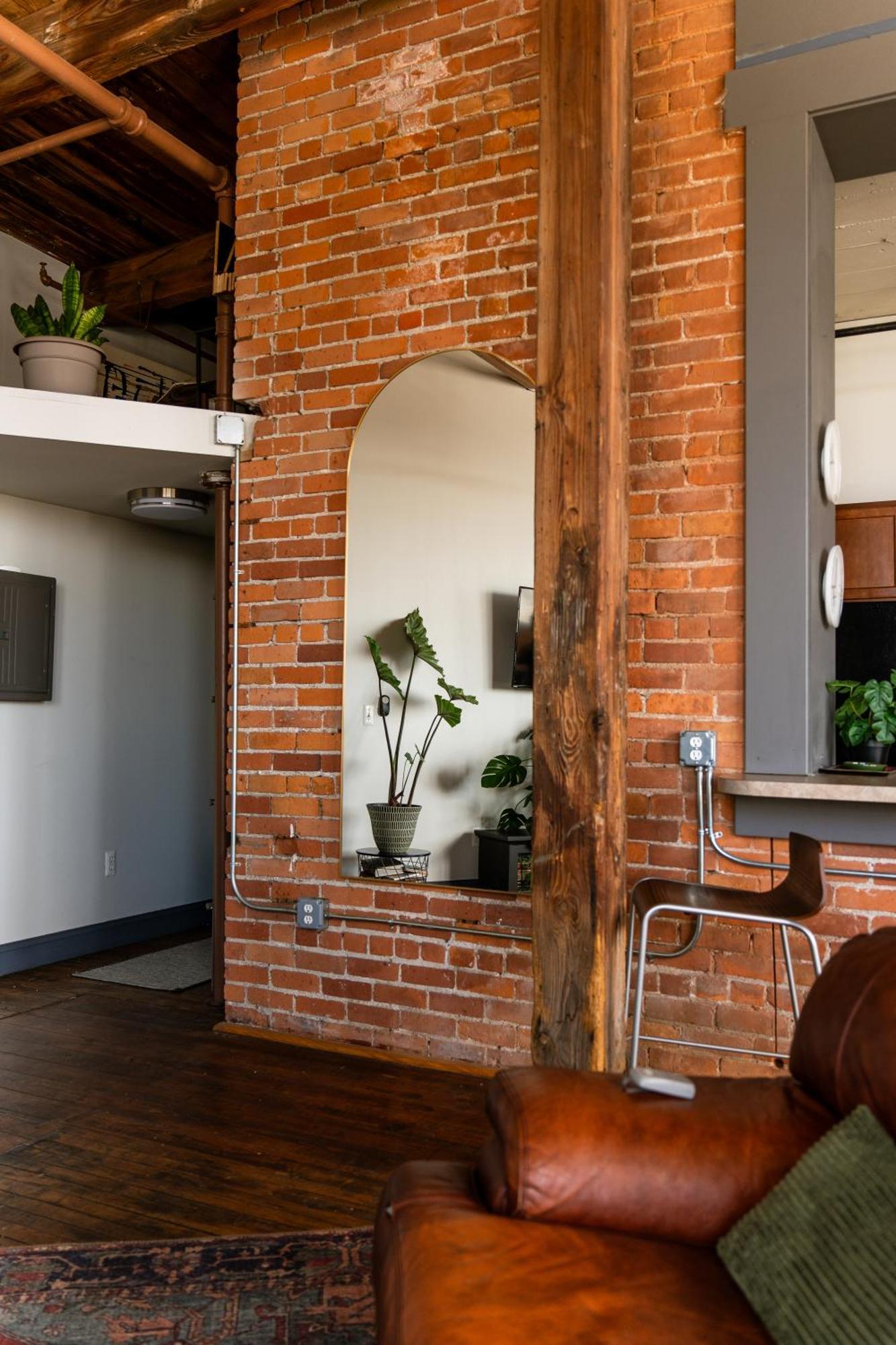 420 Friendly Canada Bridge View Loft Downtown Free Parking Detroit Exterior photo